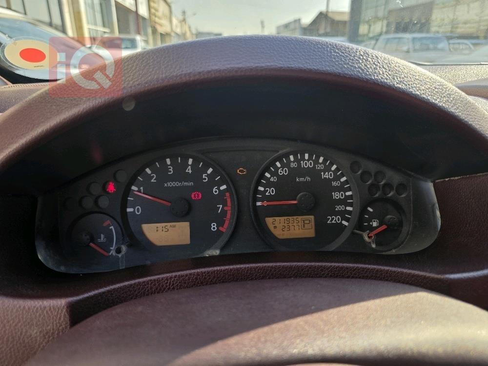 نيسان نافارا